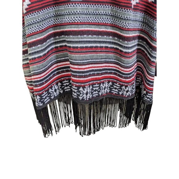 Cato Woman Fringe Oversize Poncho Style Top Size 18W 20W Multicolor Aztec Print - Picture 3 of 8